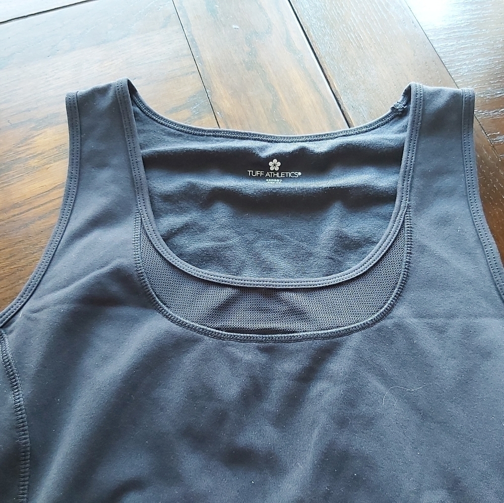 TUFF ATHLETICS TOP//B3 - Picture 3 of 5